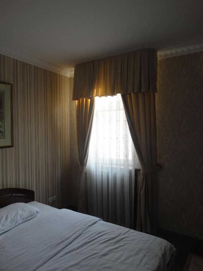 Hotel Papillon Tashkent Exterior photo