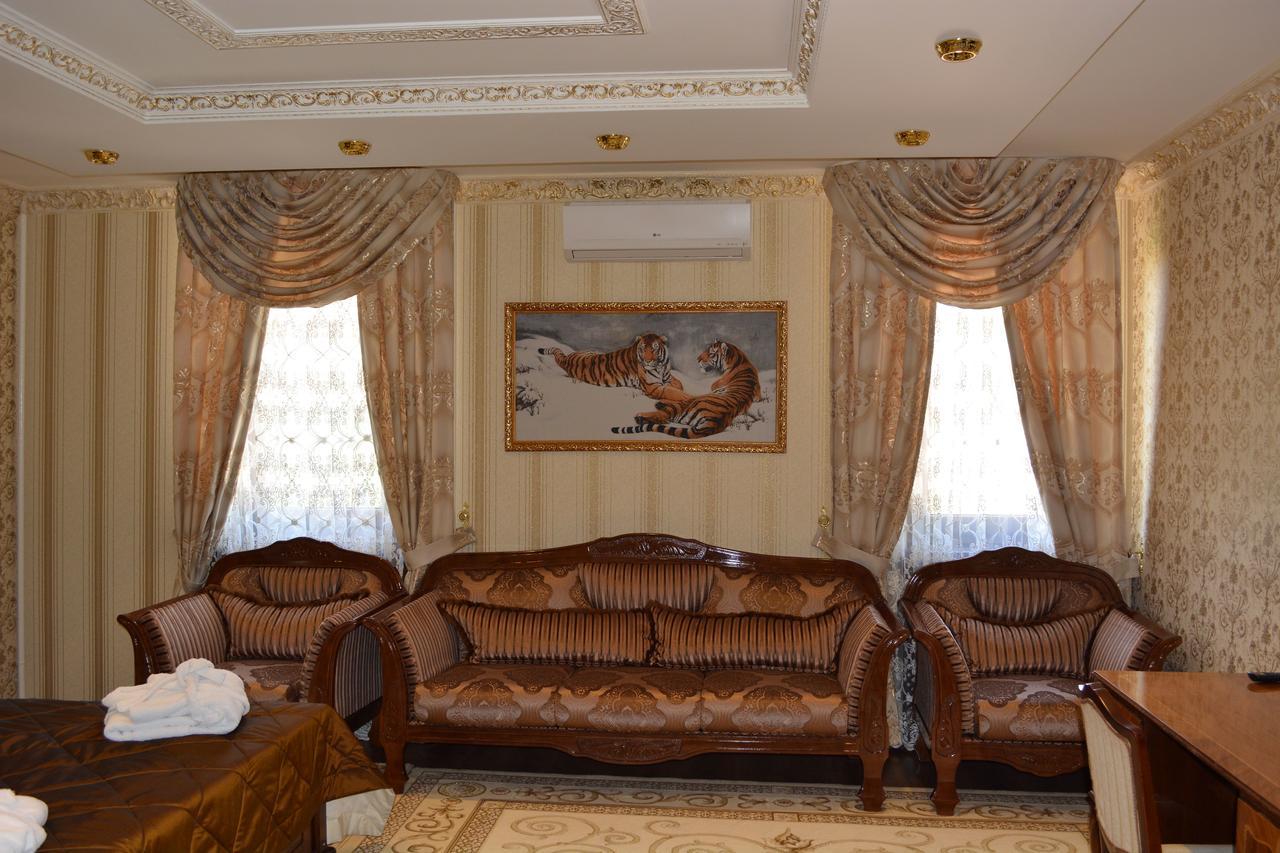 Hotel Papillon Tashkent Exterior photo